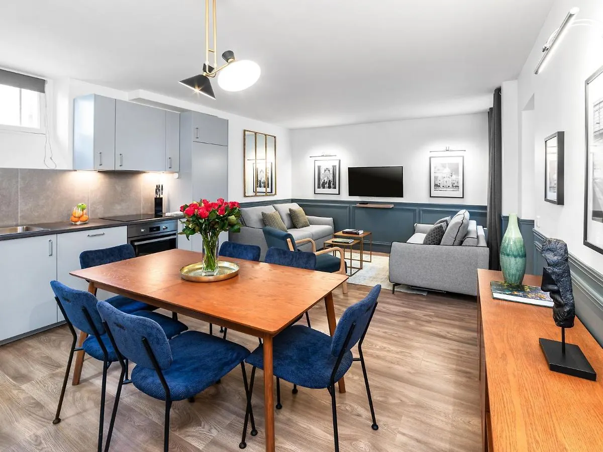 Livinparis - Luxury 2 Bedrooms Opera VI 0*, Paris